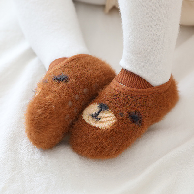 宝宝学步地板袜防滑秋冬婴幼儿童袜子貂绒纱松紧带可爱动物0-2岁