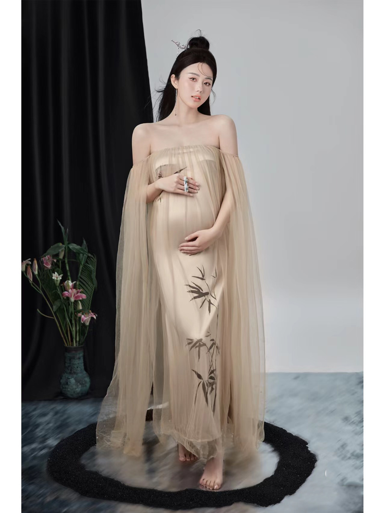 影楼主题孕妇照服装时尚唯美小清新抹胸礼服孕妈大肚拍照摄影衣服