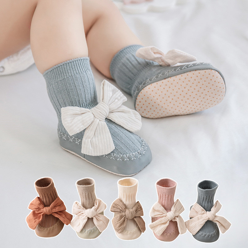 I婴儿鞋袜0一6月初生婴幼儿鞋套婴幼儿防滑小孩地板鞋女宝