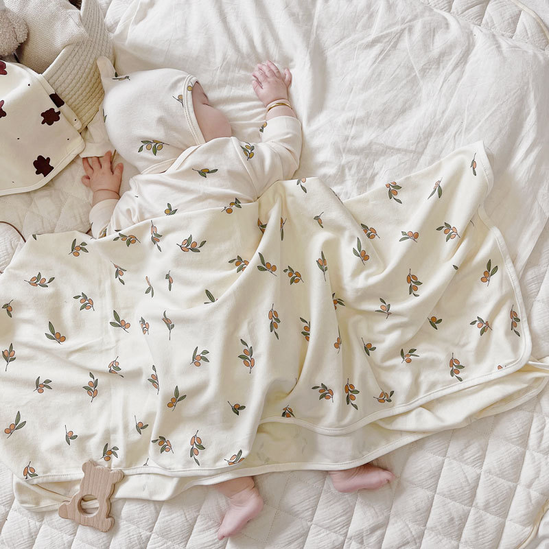 婴儿盖毯出门防风盖巾宝宝安抚毛毯包单初生婴儿童被子春夏空调毯