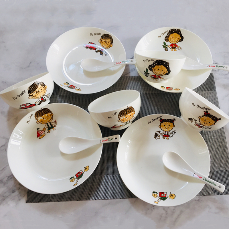可爱卡通亲子一家人骨瓷儿童碗盘餐具杯子散件陶瓷微波炉米饭碗盘