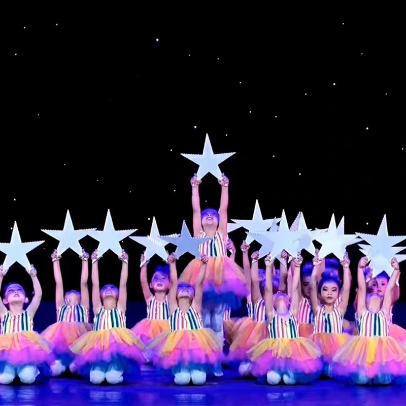 新品闪烁的小星星幼儿舞蹈服装六一儿童演出服蓬蓬裙女童可爱彩虹