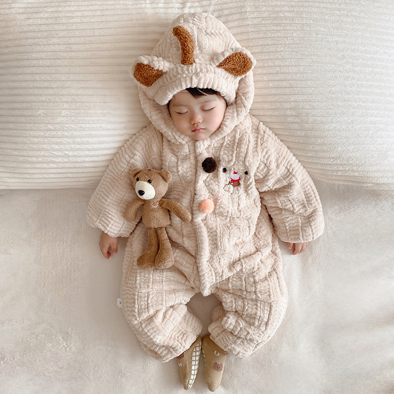 新生婴儿衣服冬款女宝宝连体衣套装加厚新年冬装棉服哈衣外出抱衣