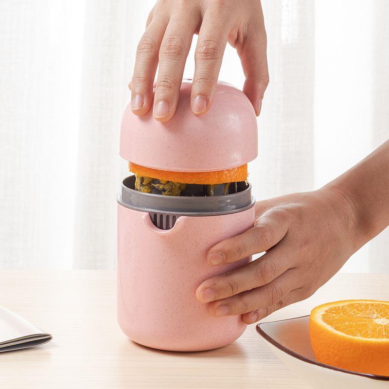 简易手动榨汁机小型便携式石榴压榨器橙子橙汁柠檬手压水果挤压器