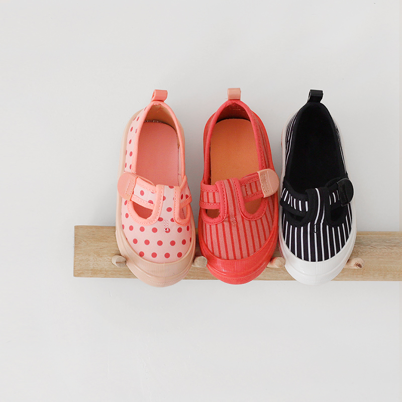 韩版女童波点帆布鞋2022春季新款可爱条纹童鞋透气低帮儿童饼干鞋