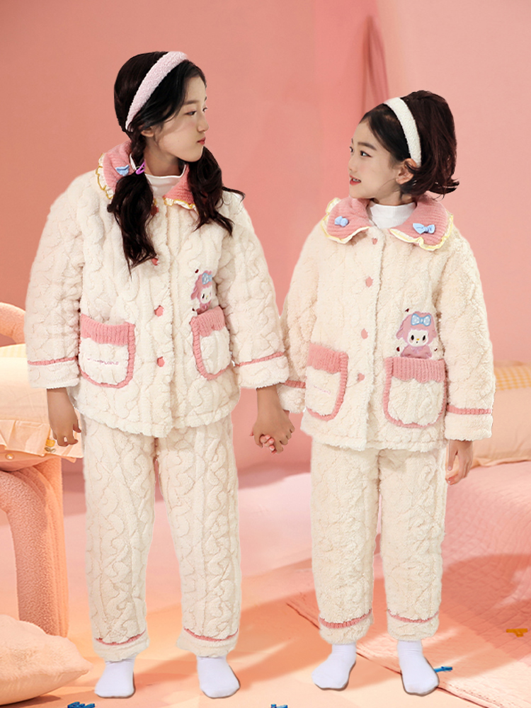 女童可爱套装儿童家居服女孩棉珊瑚绒2023款三层夹保暖网红睡衣冬
