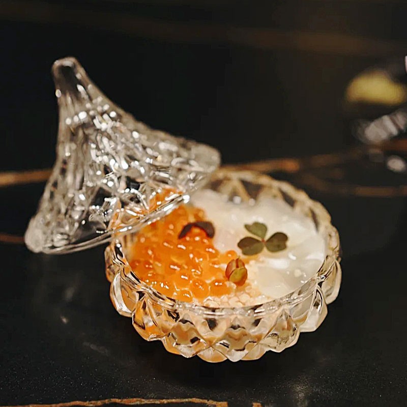 西式创意带盖锥形玻璃盅西餐厅位上法式分子料理碟甜品碗日料味碟