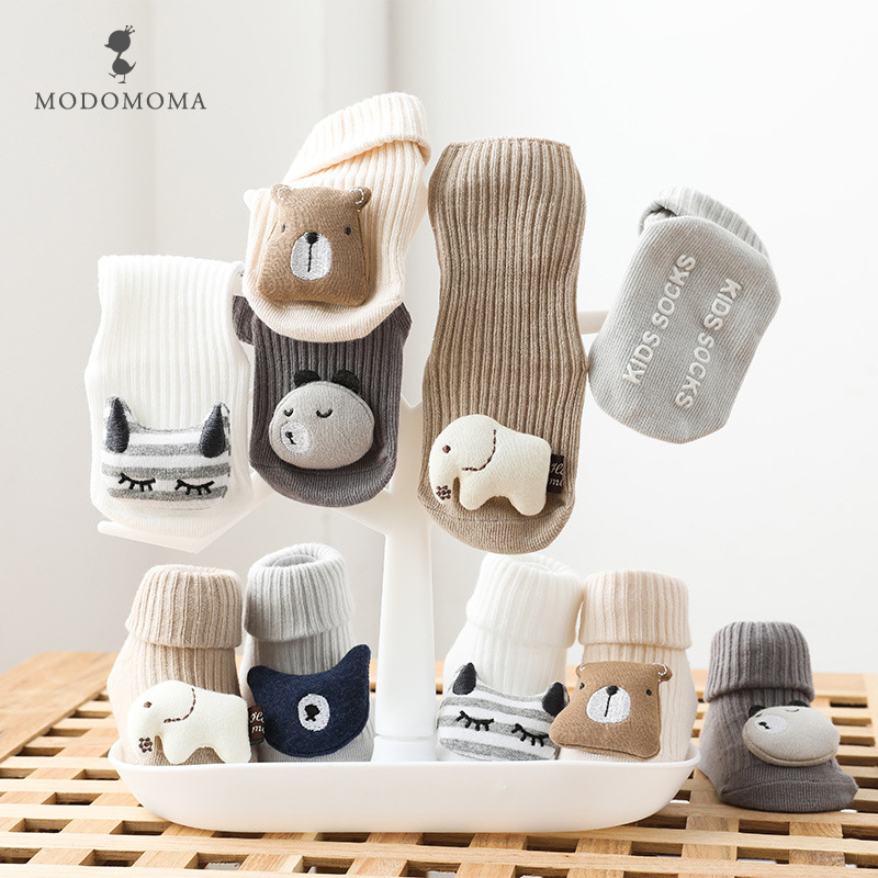 modomoma新生儿用品婴儿袜子春装棉可爱卡通公仔中筒防滑地板袜