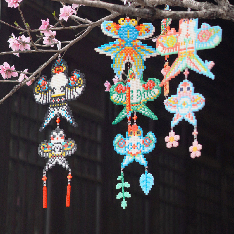 漫漫原创纸鸢挂件新中国风传统燕子金鱼风筝DIY榫卯积木手作礼物
