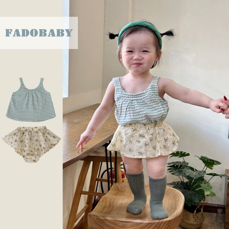 24夏款韩版婴儿衣服0-3岁女小清新吊带格子上衣+印花裙裤2件套装