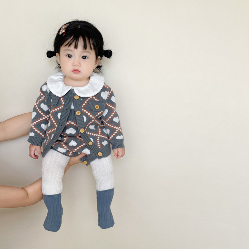 婴儿春季菱格爱心针织套装女宝宝韩版洋气外套背带连体哈衣两件套