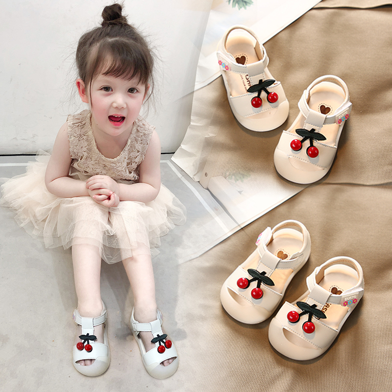 2024新款夏季女宝宝凉鞋1一2-3岁小童公主透气防滑软底婴儿学步鞋