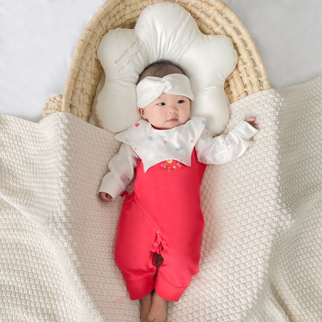 新生婴儿衣服春秋纯棉刚出生宝宝连体衣睡衣和尚服喜庆红色满月服