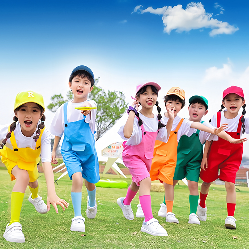 儿童舞蹈服女童幼儿园毕业照服装中小童纯棉彩色背带裤演出服套装