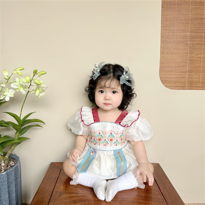新款婴儿汉服夏装中国风连体衣服女宝满月百天周岁公主礼服薄款包