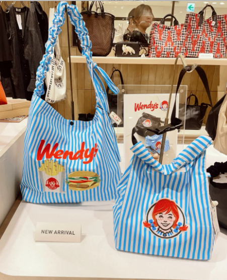 日本ear PAPILLONNER Wendys 联名单肩包童趣薯条汉堡卡通手提包