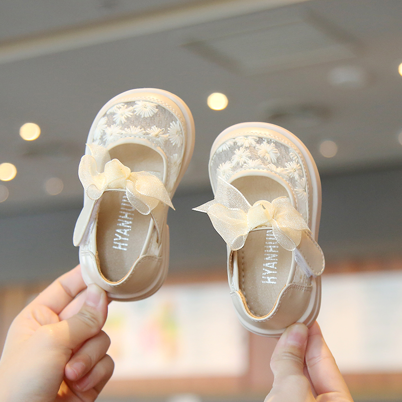 夏季女宝宝鞋子1一2-3岁小童公主镂空透气婴儿鞋防滑软底学步鞋子
