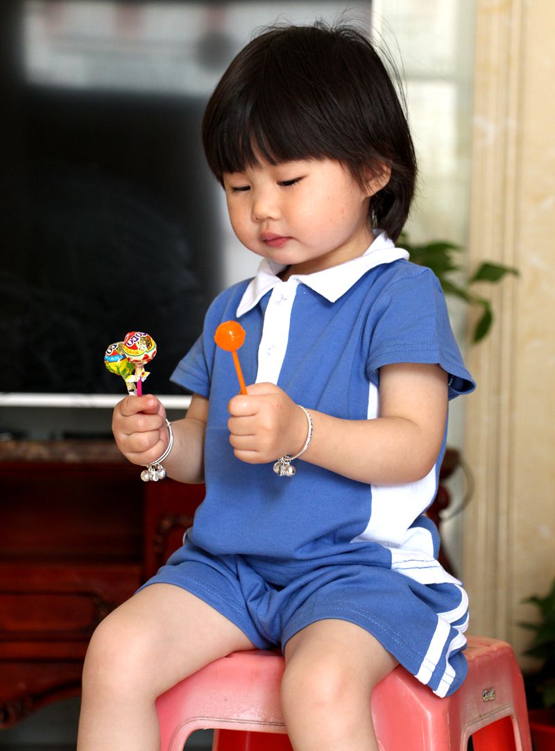 深圳小宝宝婴儿童装迷你校服男女百日周岁运动聚会幼儿园校服套装