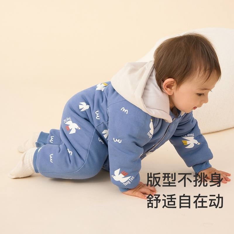 童泰婴儿连体衣冬季夹棉宝宝衣服儿童加厚连帽棉哈衣爬服外出抱衣