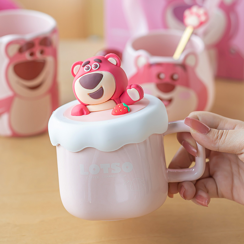 迪士尼草莓熊陶瓷马克杯可爱女生日伴手礼物水杯儿童家用早餐杯子