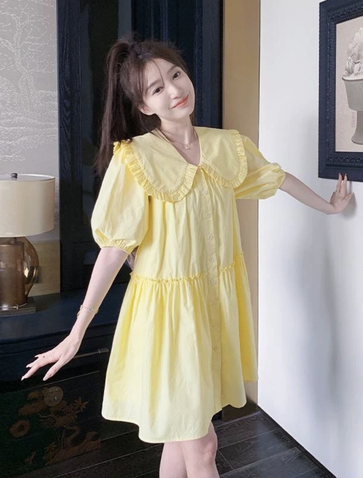 黄色小个子甜美娃娃领连衣裙女夏季2024新款宽松减龄泡泡袖a字裙