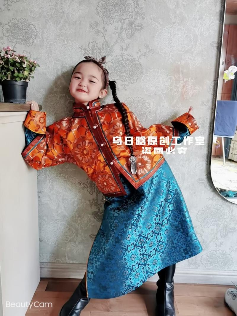 SUUNAI.WRH童装蒙古袍马褂两件套民族风礼服儿童男女宝长袖蓝色