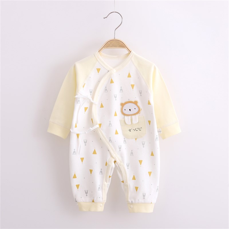 推荐出生婴儿服装三个月的小月龄宝宝衣服0一6月和尚服初生无骨连