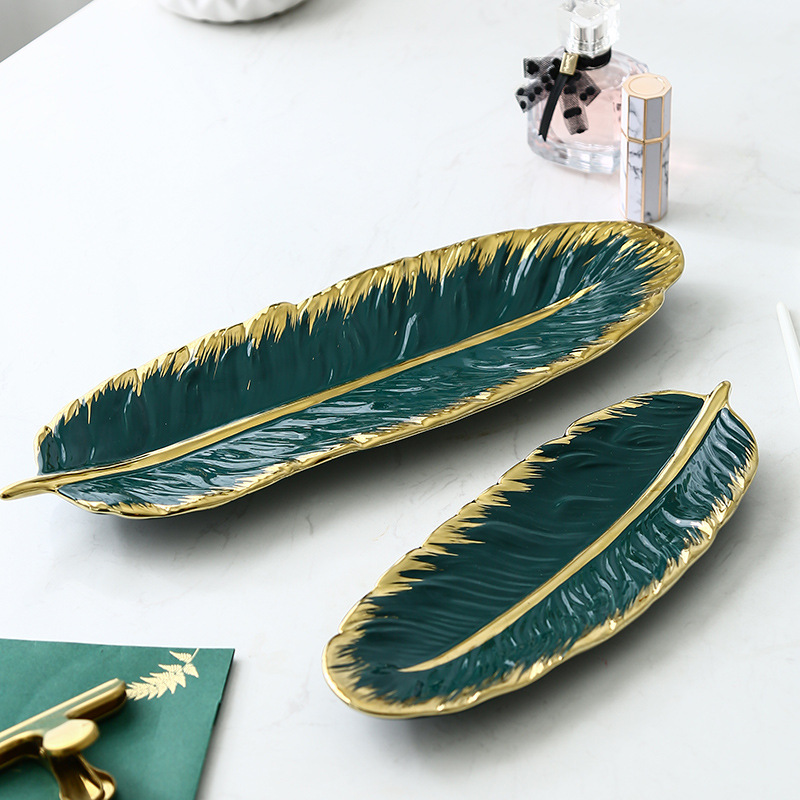高级感果盘精致意式极简北欧金边创意轻奢陶瓷托盘墨绿羽毛盘芭蕉