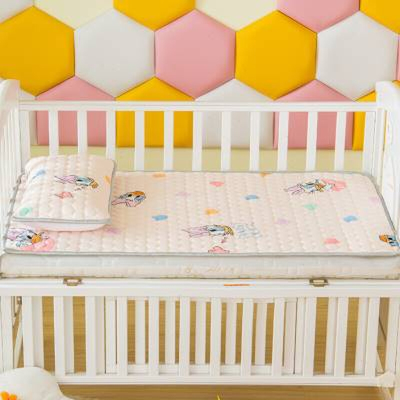 婴儿床垫无甲醛新生宝宝幼儿园午睡乳胶薄垫子儿童拼接床褥可定制