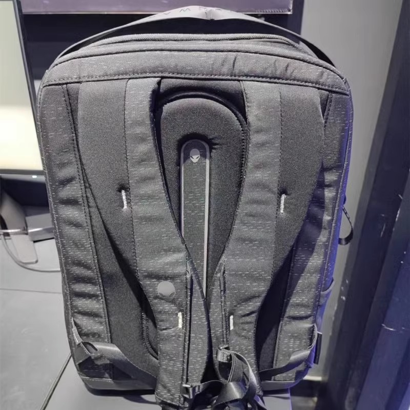 外星人Alienware多功能双肩电竞游戏背包M15X17笔记本减震电脑包