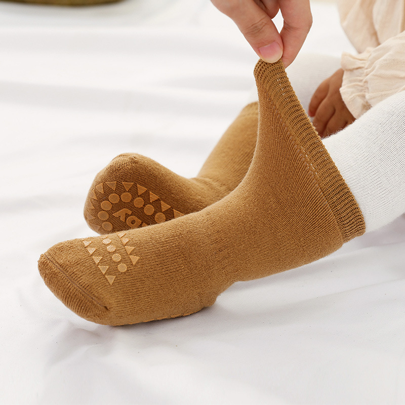 婴儿秋冬新款毛圈加厚袜子中筒防滑宝宝袜新生儿学步保暖地板袜