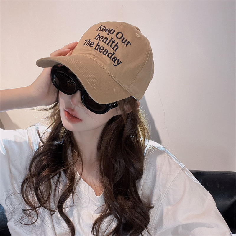 韩版时尚个性简约英文潮流字母鸭舌帽休闲百搭凸显气质弯檐棒球帽