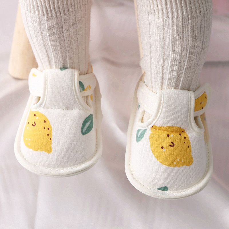 婴儿护脚鞋子6-12个月宝宝鞋春秋男女新生步前软底棉布防掉鞋学步