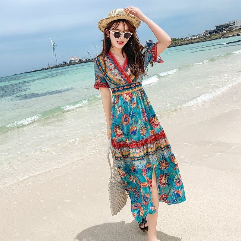 海边度假连衣裙女夏季超仙气质波西米亚民族风裙子三亚沙滩长裙女