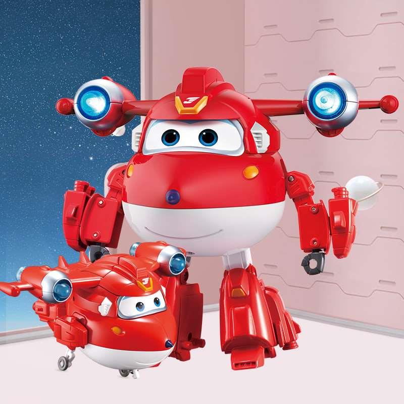 新疆包邮百货哥大号超级飞侠的玩具变形机器人男孩儿童金刚乐迪小