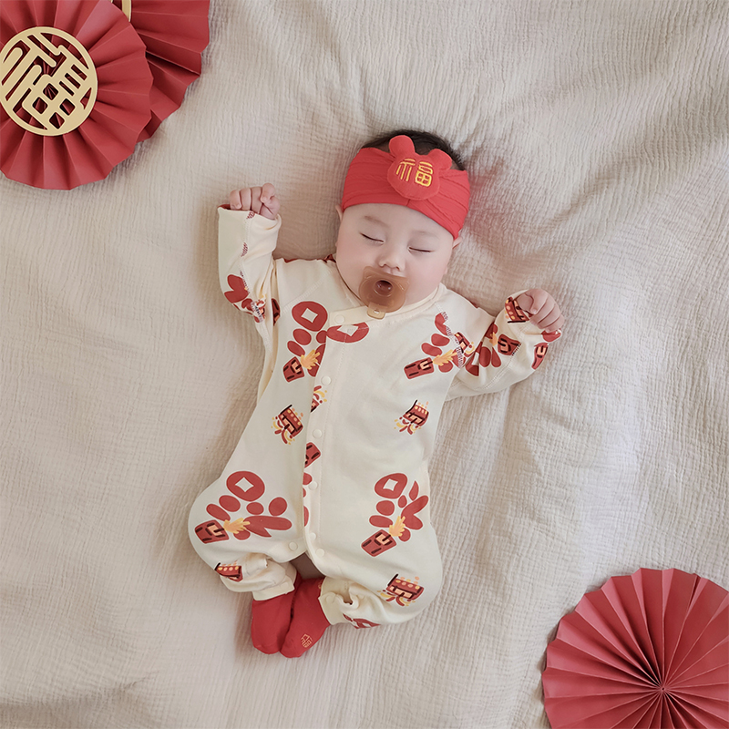 新年婴儿服满月宝宝衣服新生连体衣过年拜年服秋冬纯棉百天拍照红