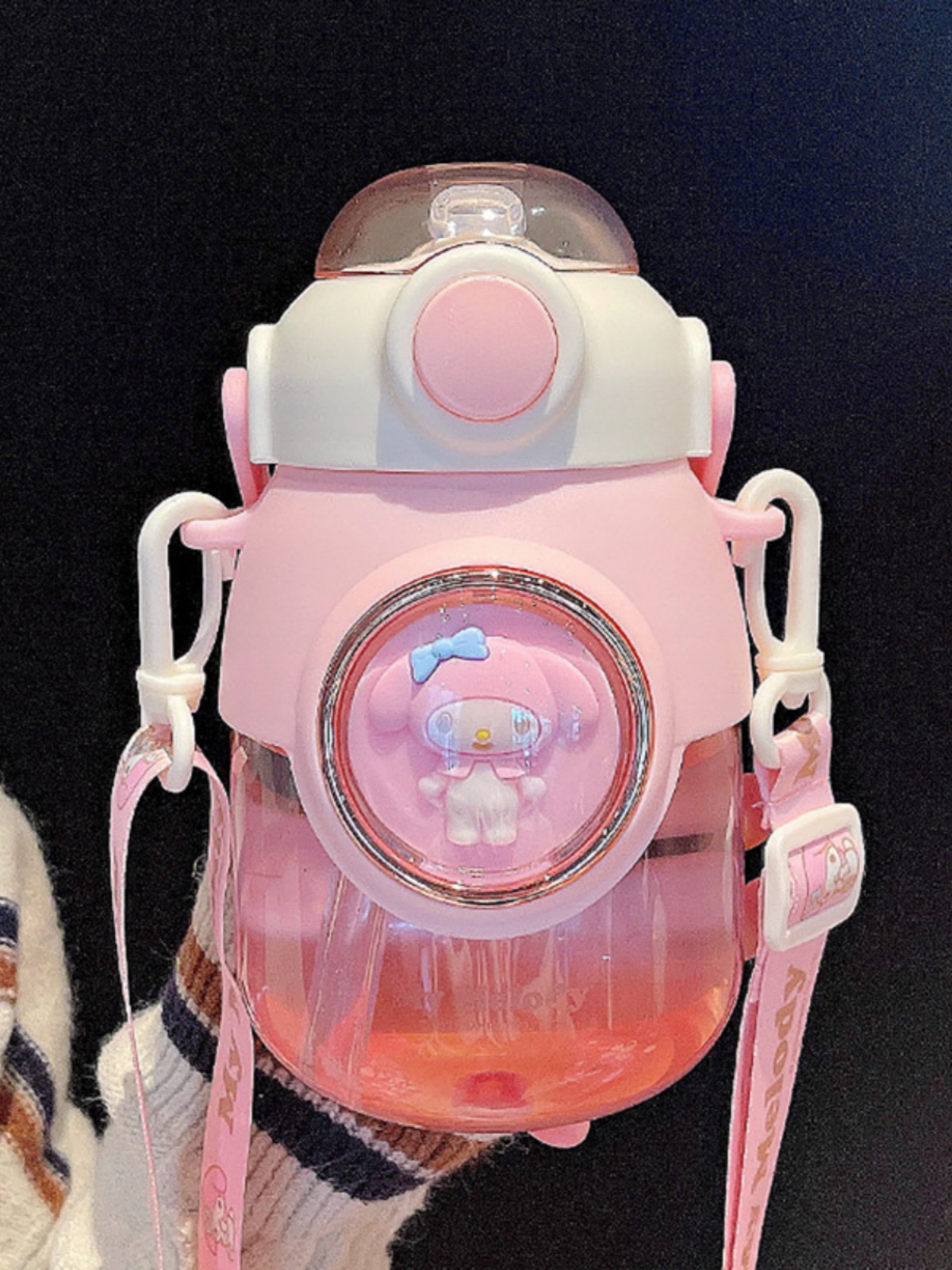 创意太空舱水杯女生夏季便捷塑料杯可爱斜跨大容量儿童吸管杯子