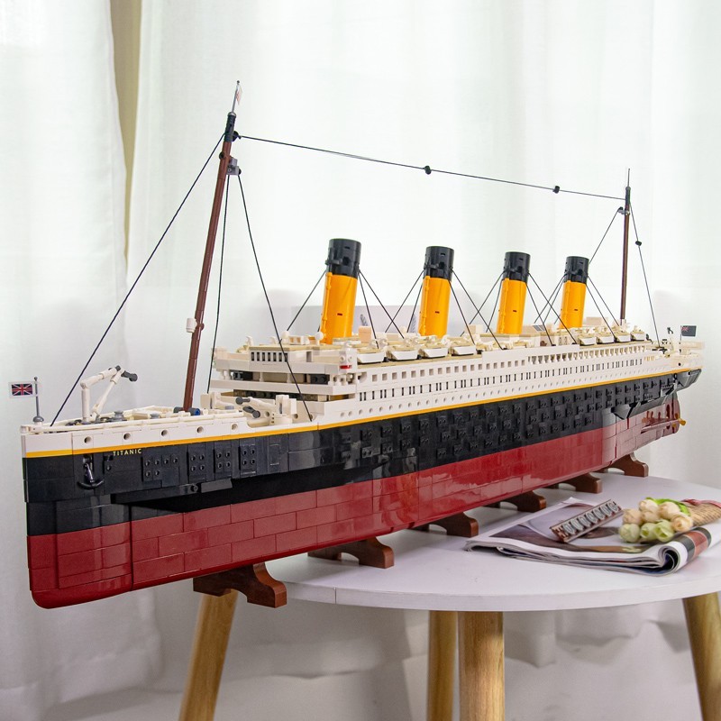 泰坦尼克号积木兼容乐超大型10000铁达尼以上拼装模型玩具