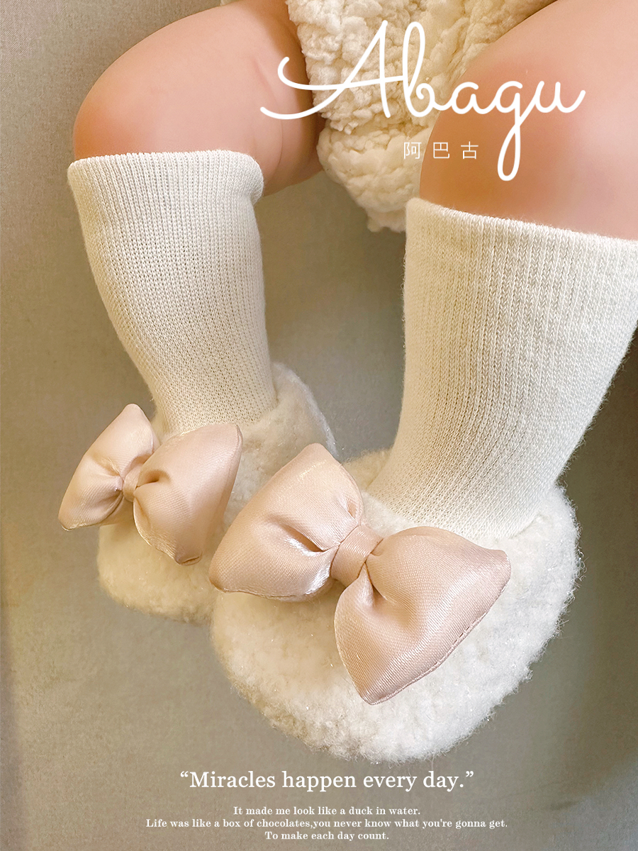 婴儿棉鞋冬季公主鞋0-3-6-9个月女宝宝鞋袜新生儿室内地板鞋0-1岁