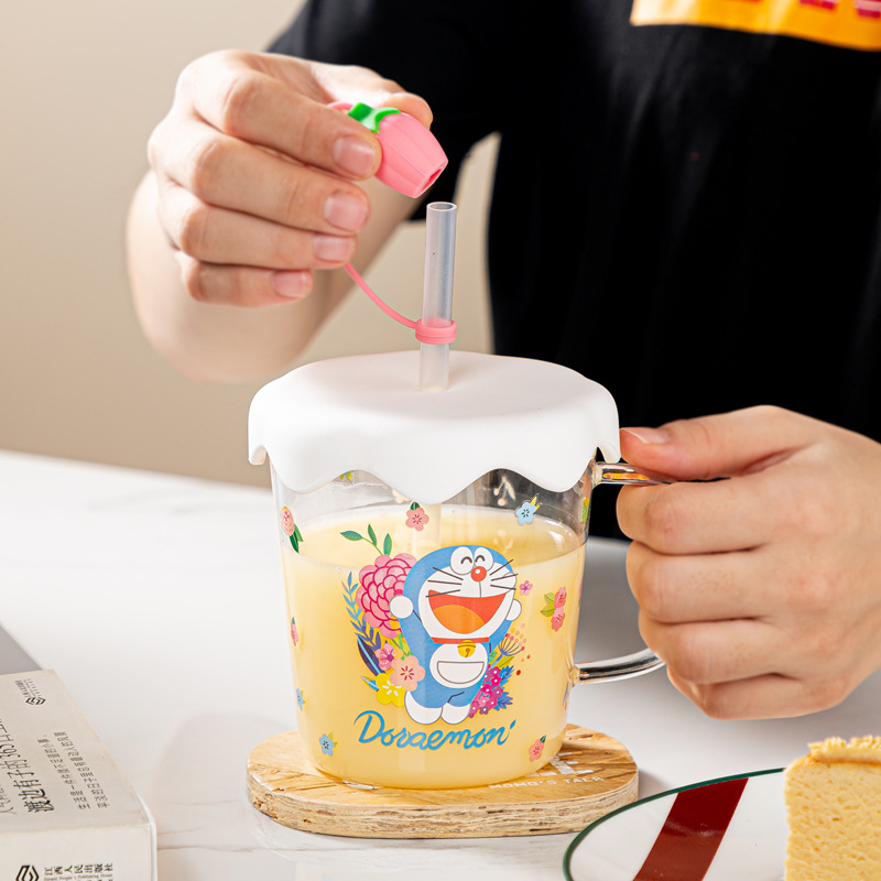 正版哆啦A梦吸管玻璃杯带盖卡通可爱牛奶果汁饮料杯男女学生水杯