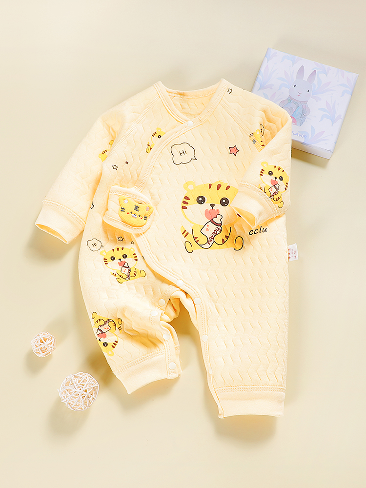 新生婴儿保暖连体衣秋冬季0-3个月初生宝宝哈衣爬服薄棉连身睡服