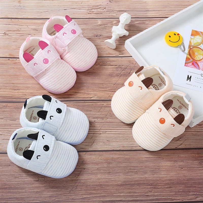 网红婴儿鞋6到12个月婴幼儿软底学步鞋春秋冬季一岁宝宝步前鞋布