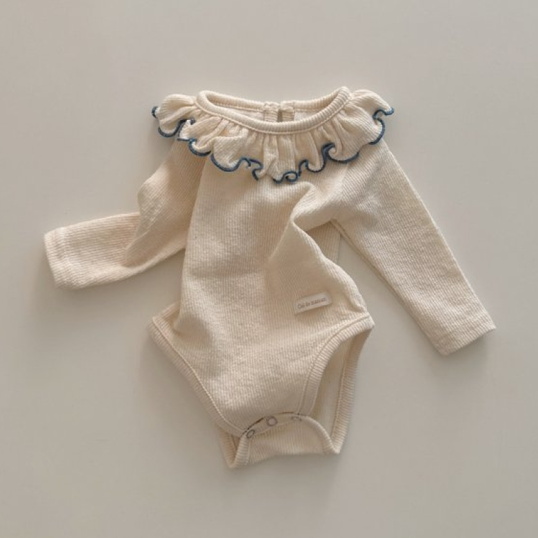 现货韩国进口新生婴儿柔软针织连体衣女宝宝春装荷叶领爬服包屁衣