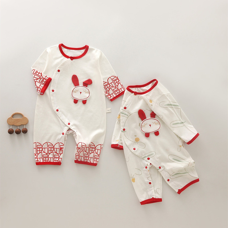 婴儿连身衣夏季薄款新生宝宝纯棉长袖空调服睡衣满月哈衣百天红色