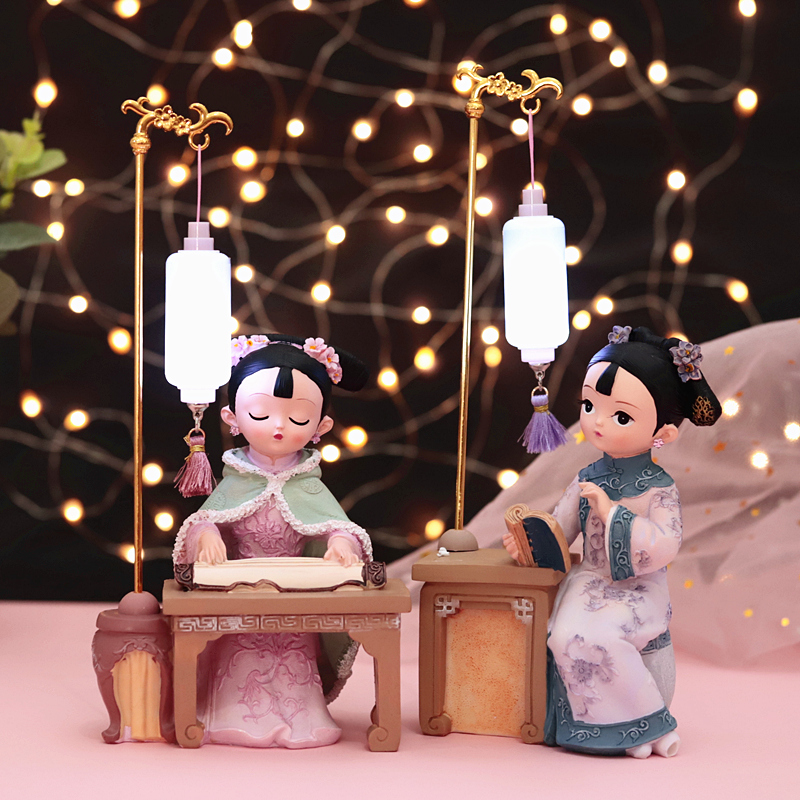 宫廷风琴棋书画灯下下棋格格树脂摆件中国风家居装饰可爱生日礼物