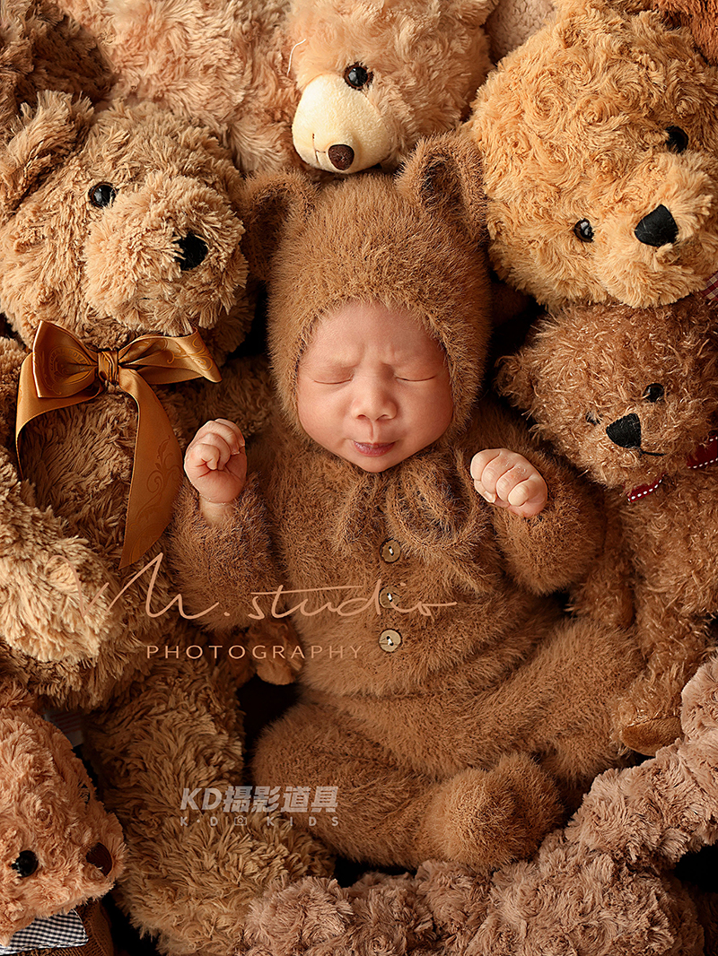新生儿满月男女宝宝小熊玩偶主题服装背景裹布摄影拍照道具主题