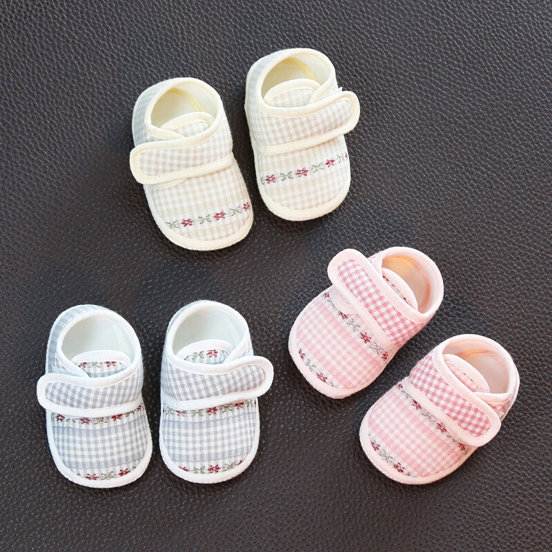 婴儿鞋子0-6个月3新生幼儿秋季学步鞋春秋款男宝宝防滑软底布鞋女