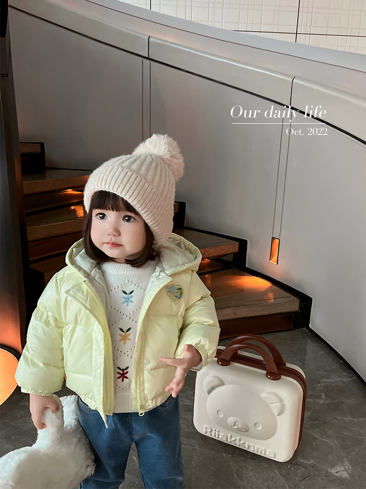 陈大猪女宝宝羽绒服冬装婴儿时髦保暖外套小童连帽上衣