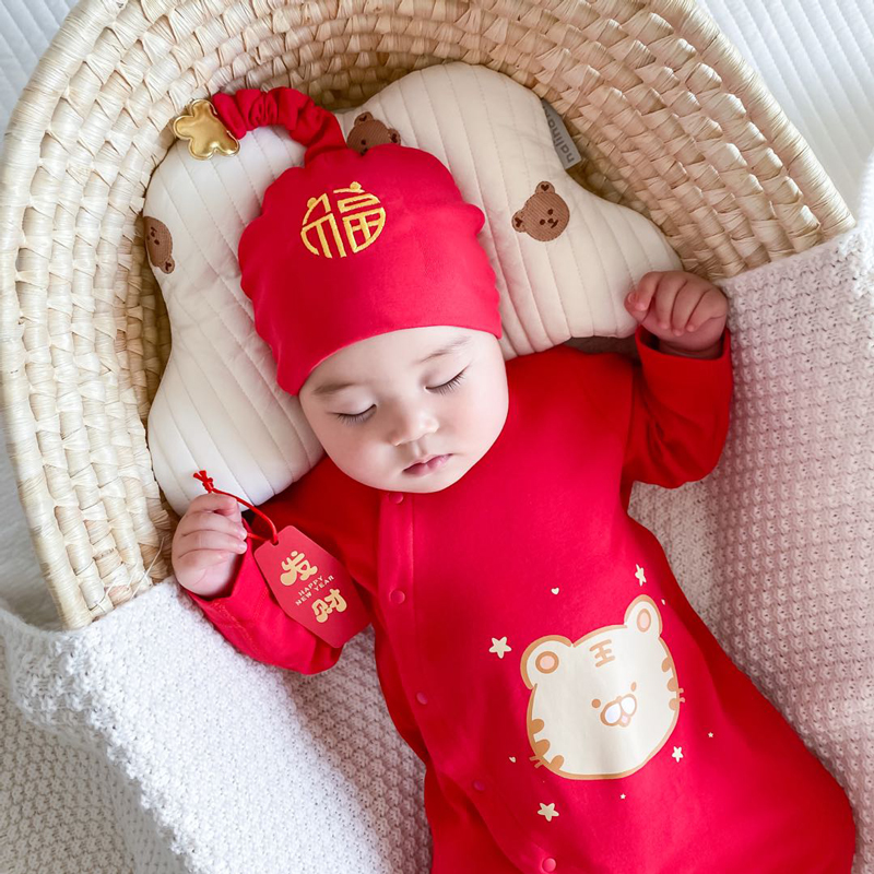 满月宝宝衣服夏季薄款龙宝婴儿红色连体衣女新生男孩百天百日服装