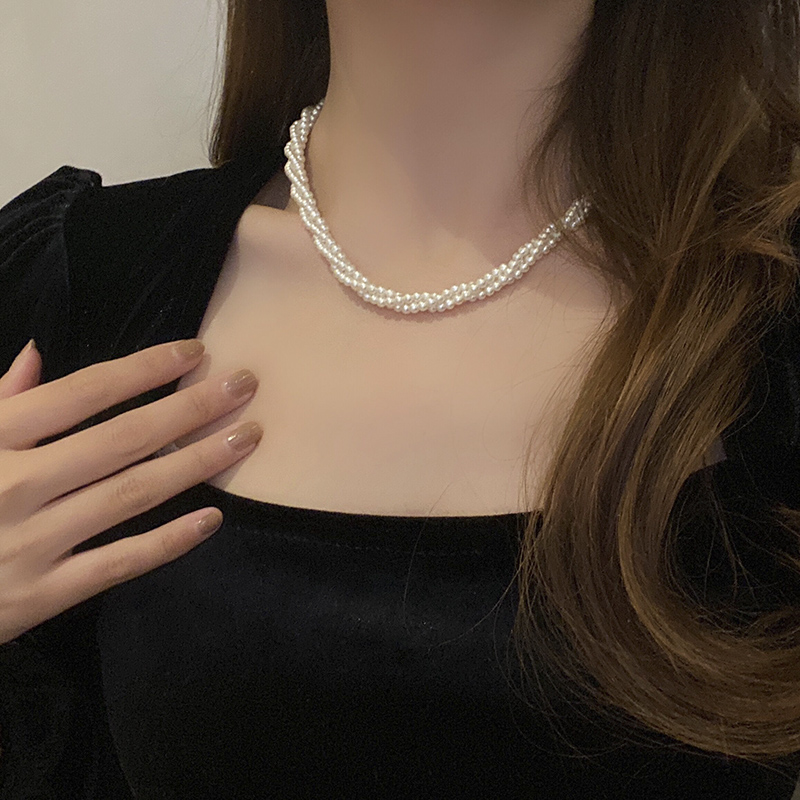 巴洛克珍珠项链女轻奢小众高级设计感多层麻花锁骨链闺蜜颈链配饰